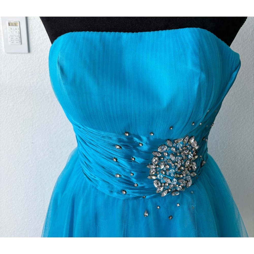 May Queen Brand,Size 4,Blue cocktail Dress